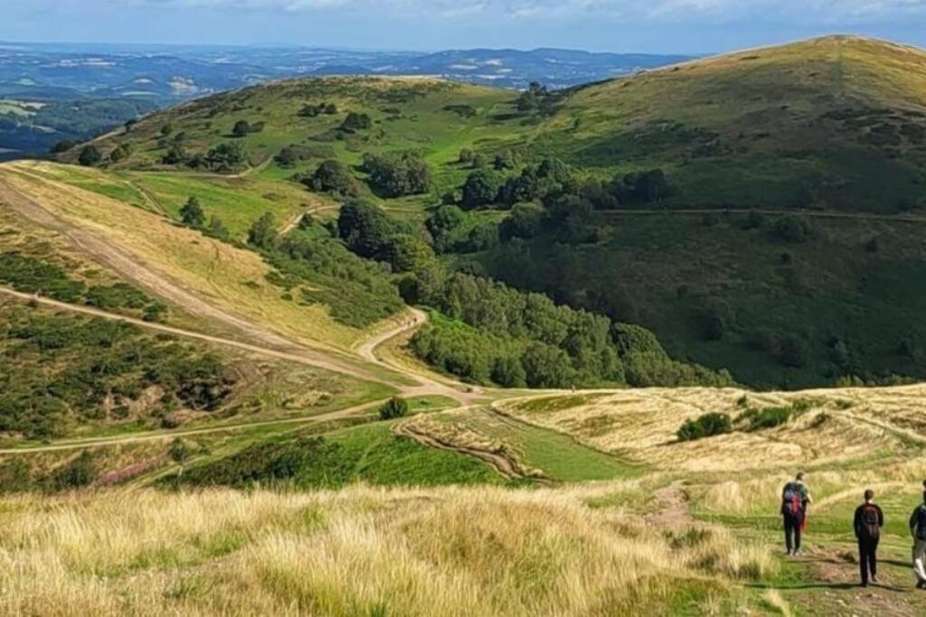 Charming Malvern Cottage With Outstanding Views Malvern Wells Eksteriør billede