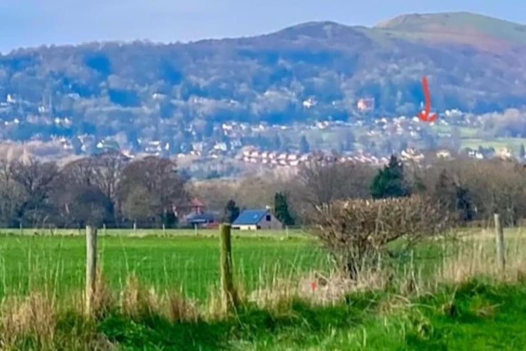 Charming Malvern Cottage With Outstanding Views Malvern Wells Eksteriør billede